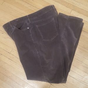 Great work or casual pants by Bandolino